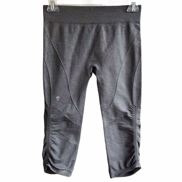 Ivivva Breathe Love Flow Crop Seamless Leggings Lululemon Girls Size 12 Ruched - Picture 8 of 12